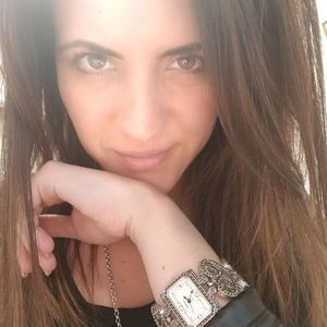 Meet your Posher, Gina